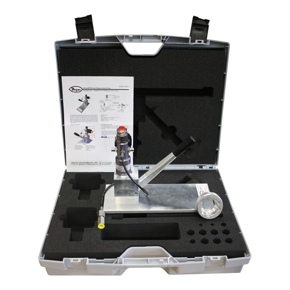 Manual Calibration Test Pump, -28 in Hg to 870 psi, Dual Ports, Fine Adjust