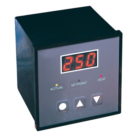 1/4 DIN Digital Temperature and Limit Controllers Family