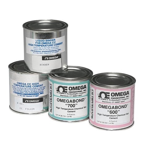 Ciments haute température, à prise par réaction chimique