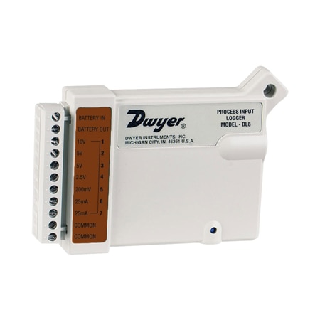 8-Channel Temp Logger, Internal Sensor, 7 External Thermocouples, 12-Bit
